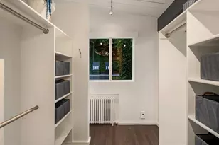 3908 NE 38th St, Seattle, WA 98105 - Photo 24