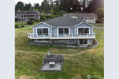7023 Columbia Avenue, Clinton, WA 98236 - Photo 26