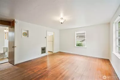1158 10th Avenue, Longview, WA 98632 - Photo 6