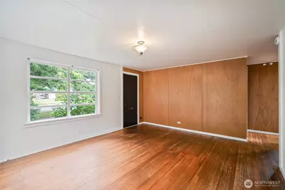1158 10th Avenue, Longview, WA 98632 - Photo 4