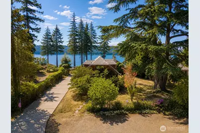 516 1st Street, Steilacoom, WA 98388 - Photo 2