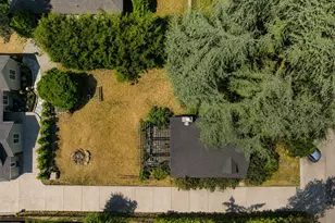 516 1st St, Steilacoom, WA 98388 - Photo 16