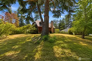 516 1st St, Steilacoom, WA 98388 - Photo 18