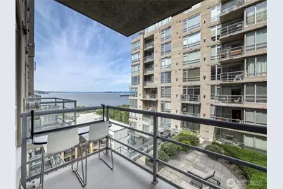 2929 1st Ave #816, Seattle, WA 98121 - Photo 4