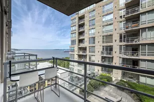 2929 1st Ave, Seattle, WA 98121 - Photo 4