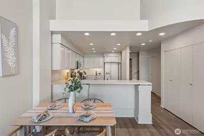 2400 8th Avenue N #1S, Seattle, WA 98109 - Photo 6