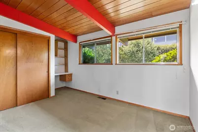 29852 Marine View Drive SW, Federal Way, WA 98023 - Photo 22