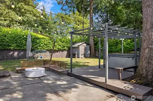 303 NW 117th St, Seattle, WA 98177 - Photo 36