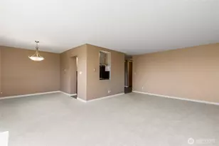 521 5th Ave W, Seattle, WA 98119 - Photo 8