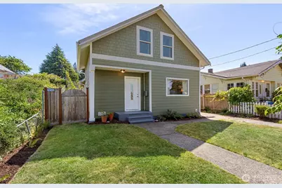914 McKenzie Avenue, Bremerton, WA 98337 - Photo 1
