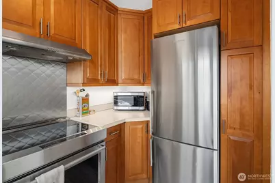 1101 17th Avenue #303, Seattle, WA 98122 - Photo 16