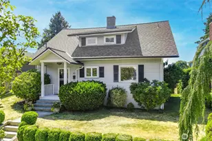 3715 Walnut Ave SW, Seattle, WA 98116 - Photo 2