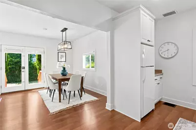 3715 Walnut Avenue SW, Seattle, WA 98116 - Photo 18