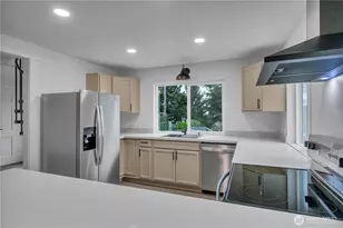 400 1/2 22 Ave Ct, Milton, WA 98354 - Photo 8