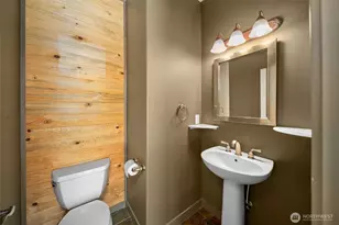 3675 Westridge Pl, Wenatchee, WA 98801 - Photo 14