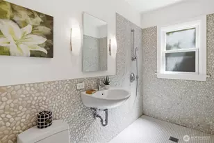 5006 Greenwood Ave N, Seattle, WA 98103 - Photo 22