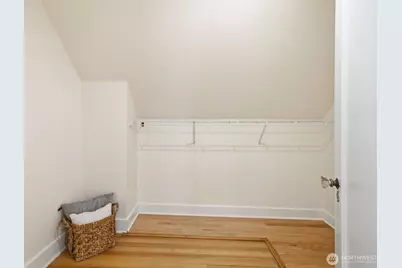 5006 Greenwood Avenue N, Seattle, WA 98103 - Photo 32