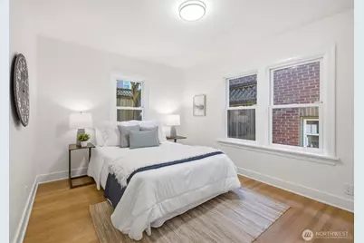 5006 Greenwood Avenue N, Seattle, WA 98103 - Photo 20