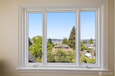 5006 Greenwood Avenue N, Seattle, WA 98103 - Photo 26
