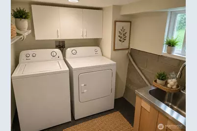 5426 Green Lake Way N, Seattle, WA 98103 - Photo 12