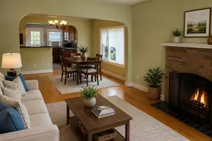 5426 Green Lake Way N, Seattle, WA 98103 - Photo 2