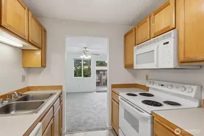 335 Heather Road #202, Everett, WA 98203 - Photo 22