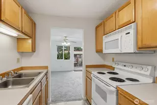 335 Heather Rd, Everett, WA 98203 - Photo 22