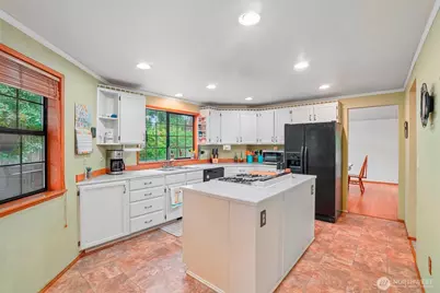 36110 23rd Place S, Federal Way, WA 98003 - Photo 8