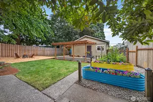 10016 SW 42nd Ave, Seattle, WA 98146 - Photo 32