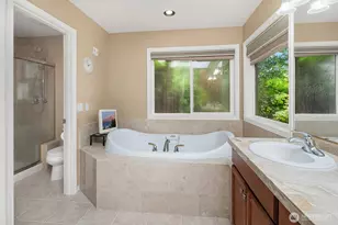 13915 SE 238th Pl, Kent, WA 98042 - Photo 24