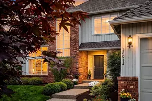 13014 NE 197th Pl, Woodinville, WA 98072 - Photo 2