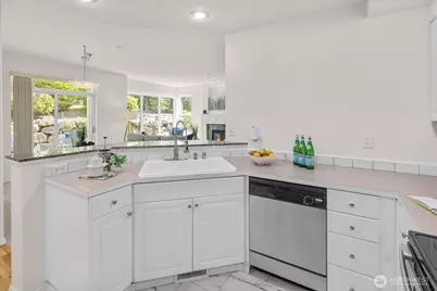 420 228th Street SW #B 102, Bothell, WA 98021 - Photo 14