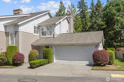 420 228th Street SW #B 102, Bothell, WA 98021 - Photo 2