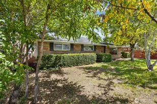 154 D St NE, Ephrata, WA 98823 - Photo 2