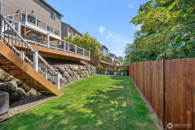 30 79th Drive NE, Lake Stevens, WA 98258 - Photo 4