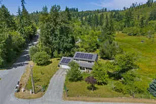 12305 523rd St E, Eatonville, WA 98328 - Photo 32