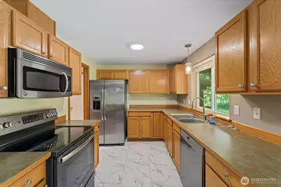 12305 523rd Street E, Eatonville, WA 98328 - Photo 10