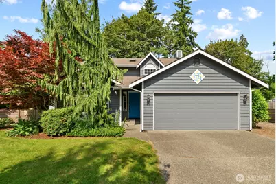 131 146th Street SW, Lynnwood, WA 98087 - Photo 2
