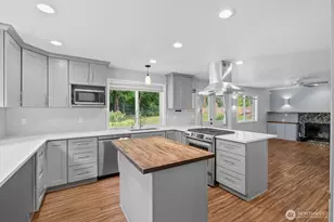 131 146th St SW, Lynnwood, WA 98087 - Photo 4