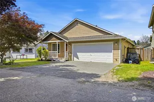 10708 59th Ave NE, Marysville, WA 98270 - Photo 2