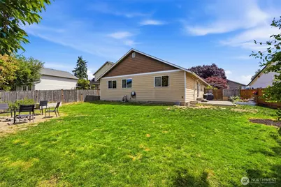 10708 59th Avenue NE, Marysville, WA 98270 - Photo 32