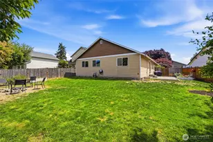 10708 59th Ave NE, Marysville, WA 98270 - Photo 32