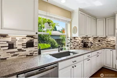 1906 Quince Street NE, Olympia, WA 98506 - Photo 6