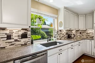 1906 Quince St NE, Olympia, WA 98506 - Photo 6