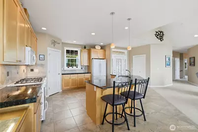 784 Gladstone Drive, Camano Island, WA 98282 - Photo 8