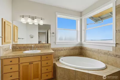 784 Gladstone Drive, Camano Island, WA 98282 - Photo 20