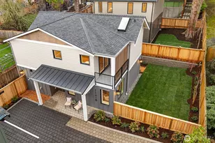11418 NE 90th St, Kirkland, WA 98033 - Photo 2