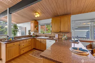 1133 E Hemlock St, Kent, WA 98030 - Photo 12