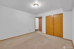 1133 E Hemlock St, Kent, WA 98030 - Photo 24