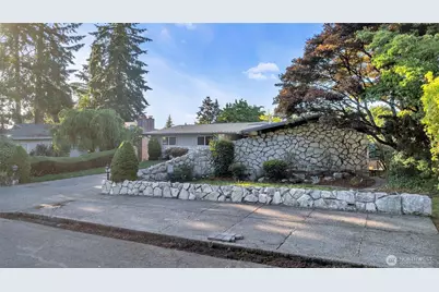 1133 E Hemlock Street, Kent, WA 98030 - Photo 1
